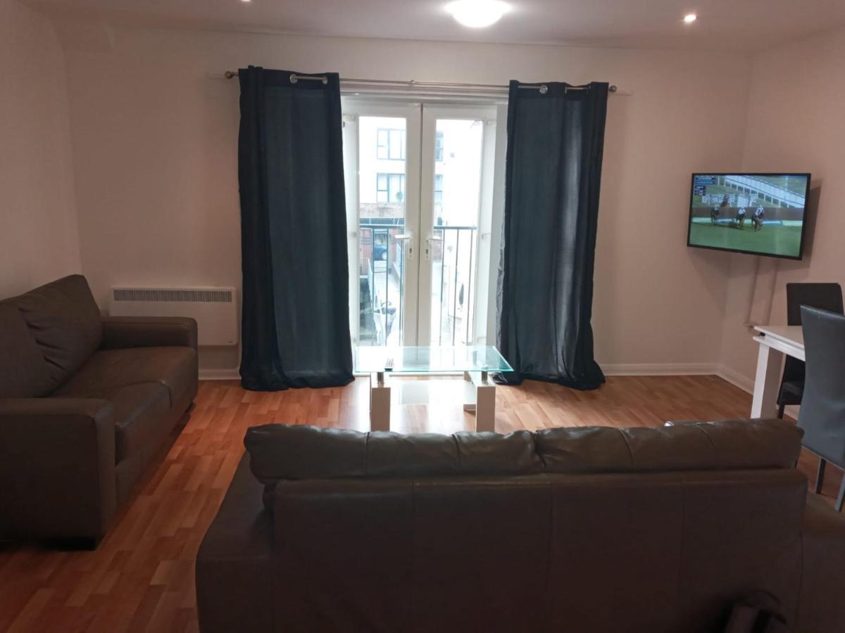Freyas Apartment Manchester Exterior foto